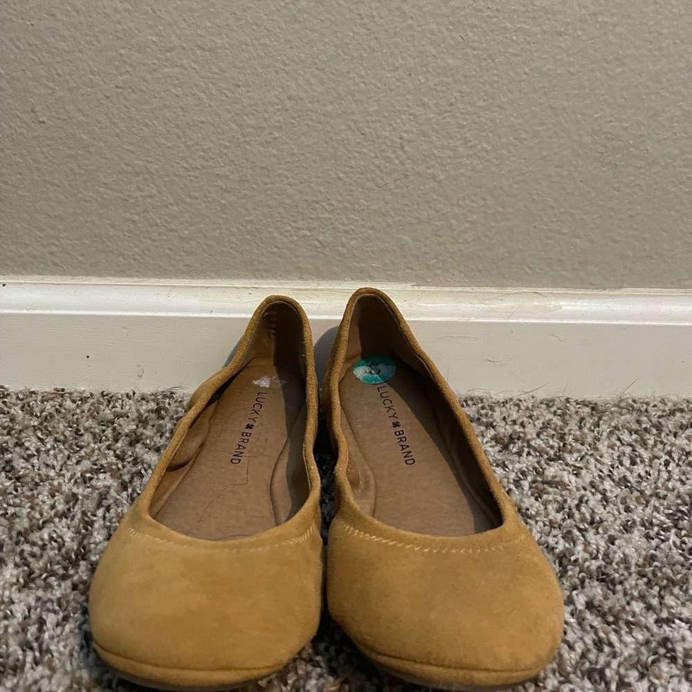 lucky Brand flats size 8